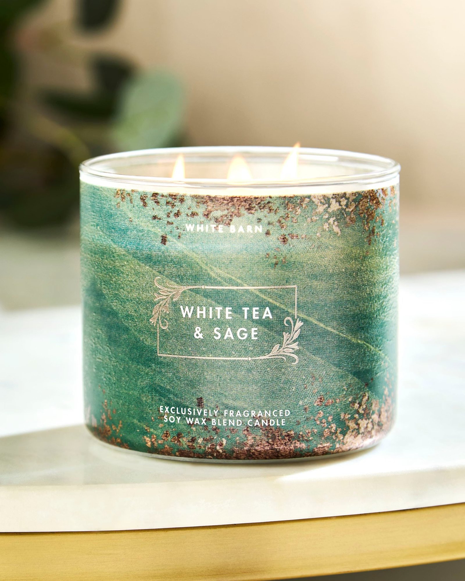White Tea & Sage 3-Wick Candle - Image 6