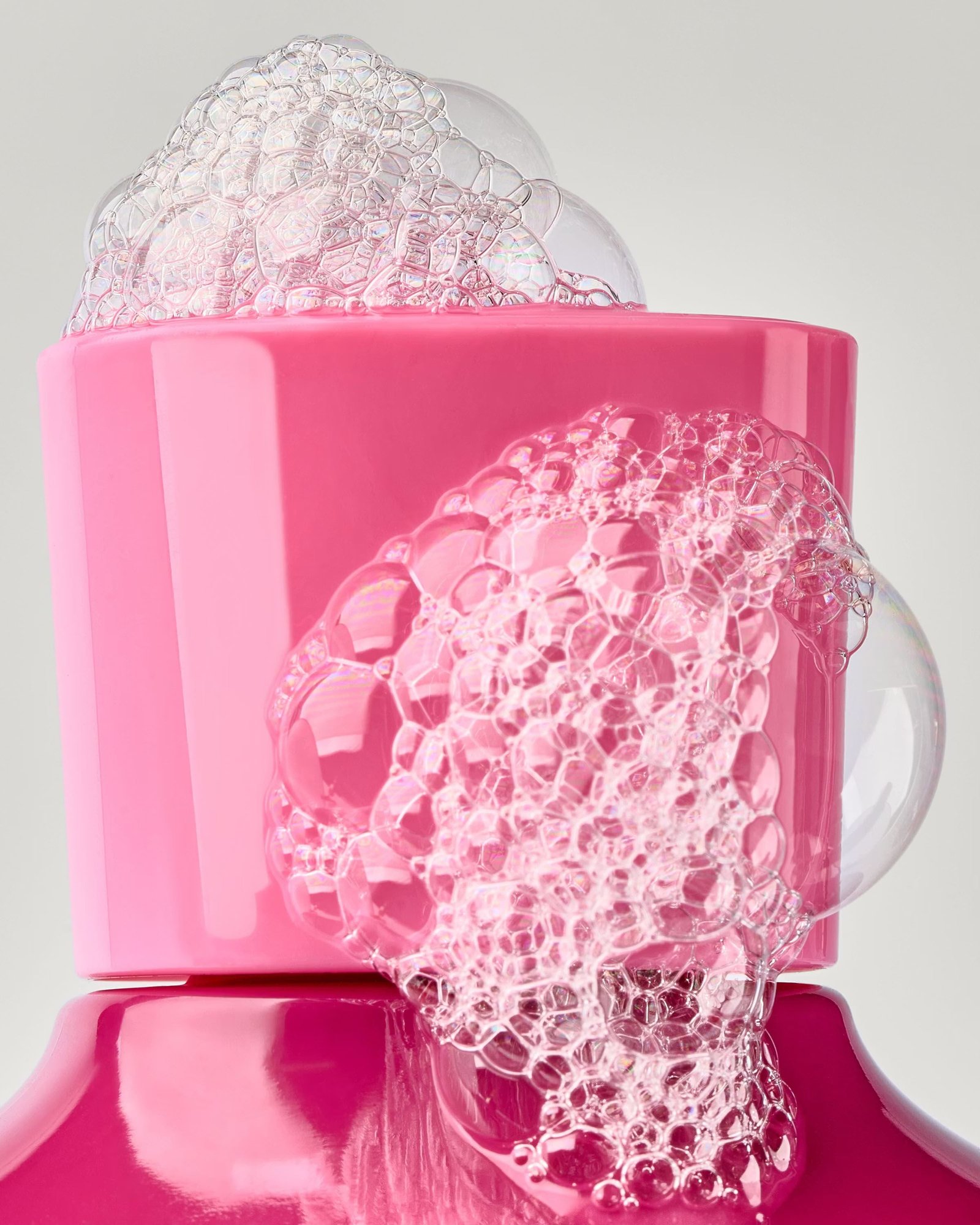 Fruity Musk Body Wash - Image 5