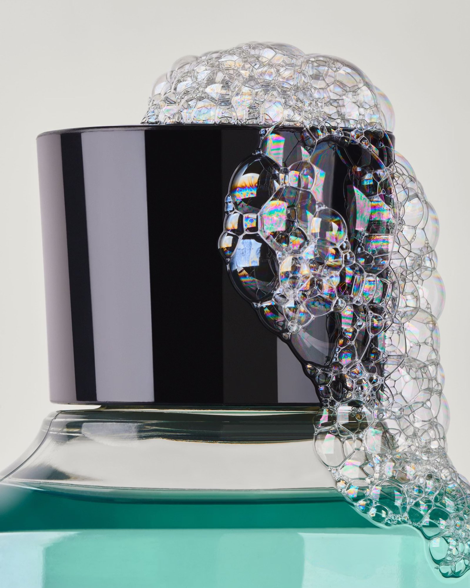 Freshwater 3-in-1 Hair, Face & Body Wash - Image 9